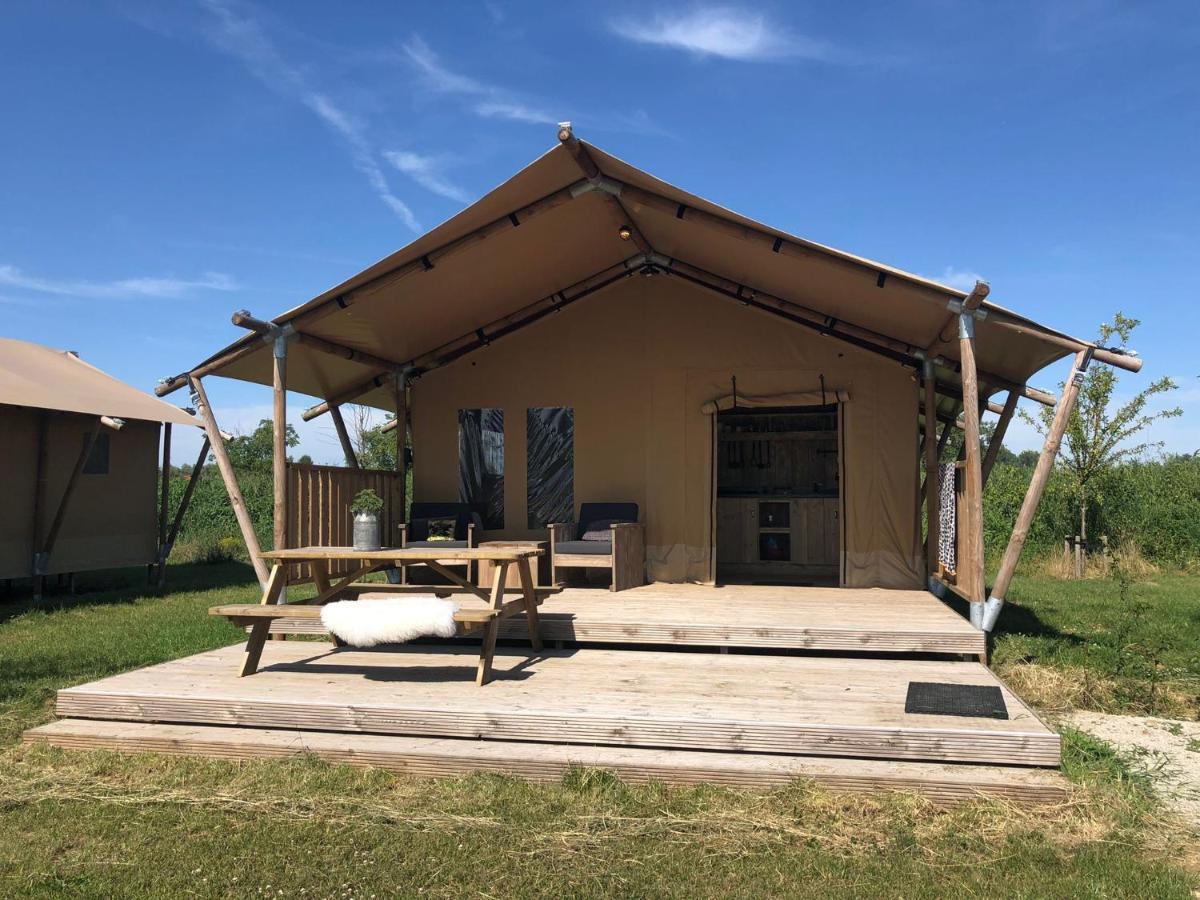 De Hazelaarshof Luxe Glampingtent Bij Natuurgebied De Millingerwaard Kekerdom Ngoại thất bức ảnh