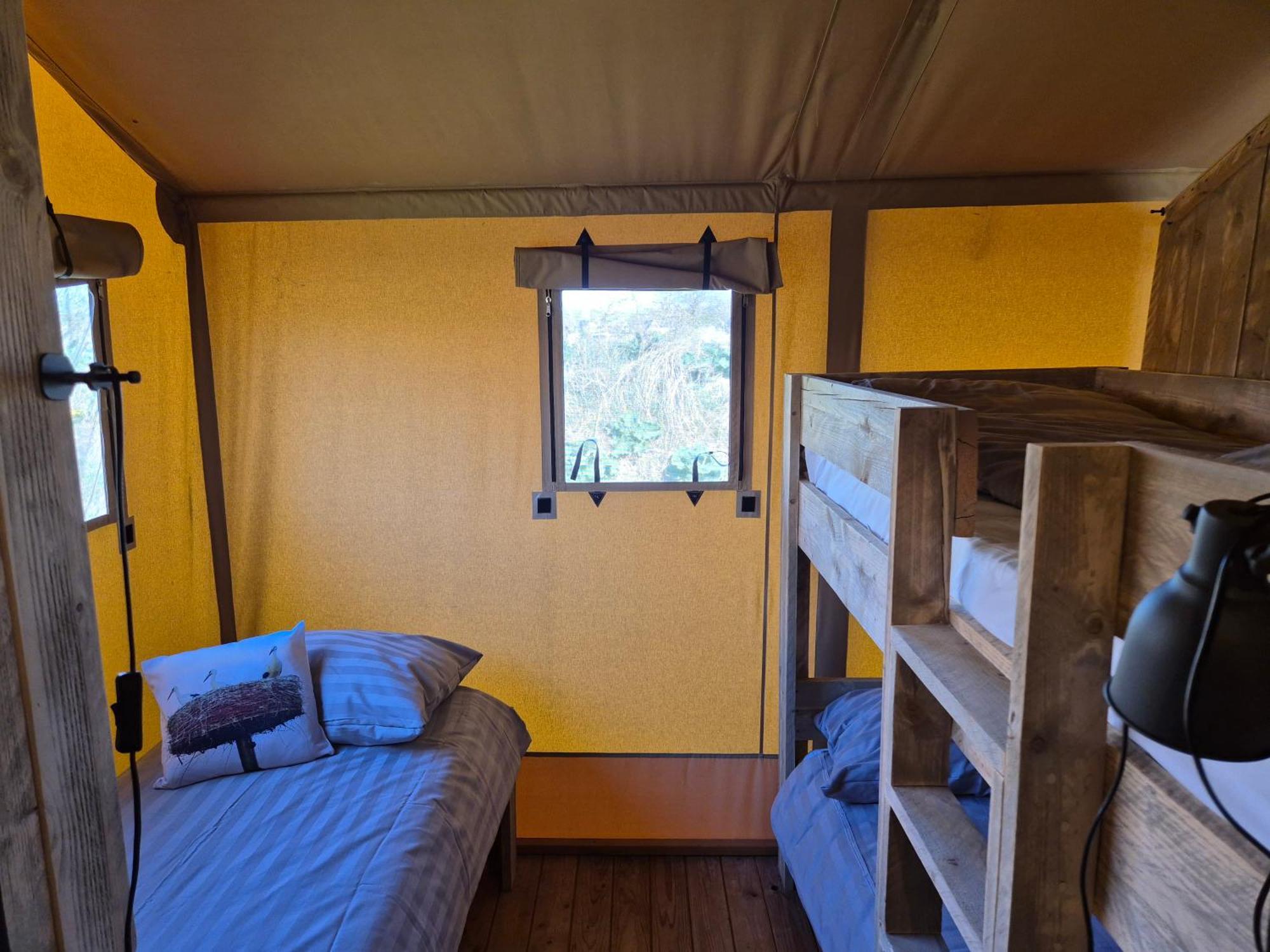 De Hazelaarshof Luxe Glampingtent Bij Natuurgebied De Millingerwaard Kekerdom Ngoại thất bức ảnh